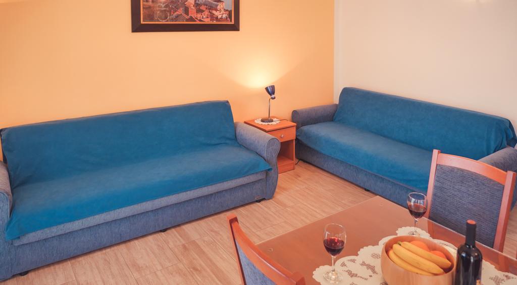 Vila More Apartment Grebastica