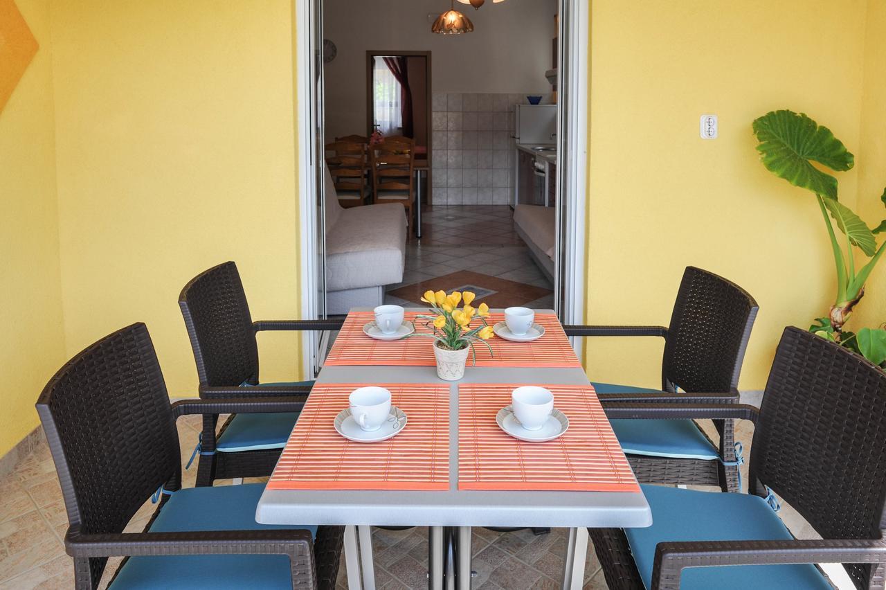 Apartament Vila More
